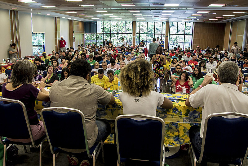"A realização da 1ª Plenária Nacional da Frente Brasil Popular representa um passo decisivo na resistência ao golpe"