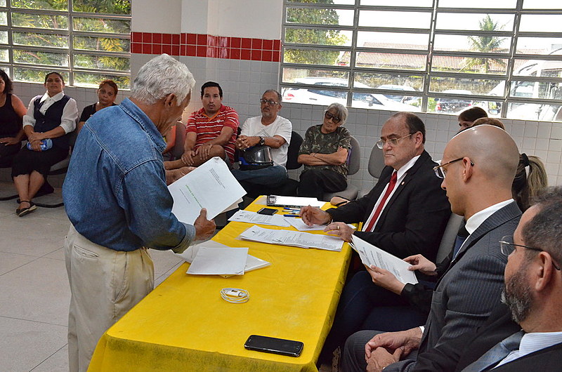 Durante audiência de conciliação realizada nesta terça (23) na Escola Municipal Professor Afonso Pereira da Silva.