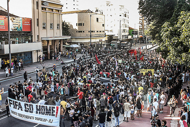Manifestação contra a Copa do Mundo no Rio de Janeiro em 2014