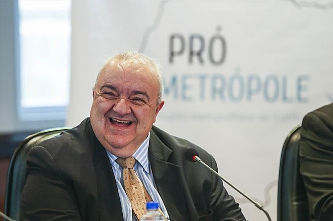 A proposta reúne 12 medidas de ajuste fiscal sob a justificativa de conter a crise econômica na cidade