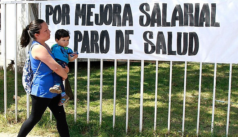 “Há uma tendência a criminalizar o exercício da greve e da protesta social tirando o foco da importância demanda”, explicou a dirigente da Confusam