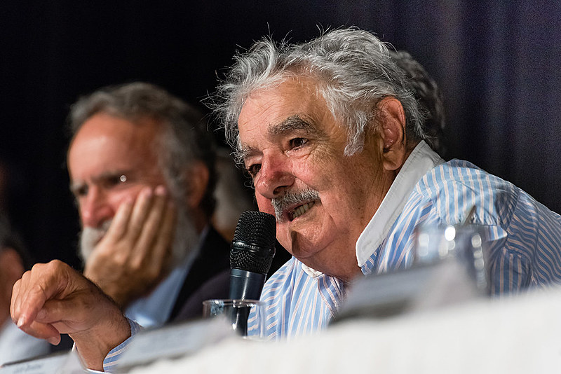 O objetivo é fomentar o debate sobre a ameaça aos regimes democráticos na América Latina, a partir do atual contexto de golpe institucional no Brasil