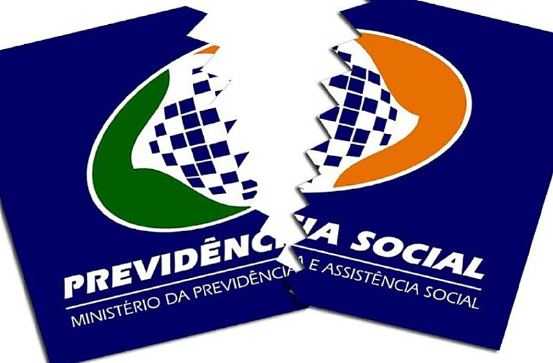 "Ao retirar a previdência da sua condição constitucional de direito social, é o próprio Estado de Bem-estar que está sendo atacado"