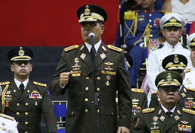Ganeral Padrino López, comandante das Forças Armadas, diz que Maduro é o único presidente da Venezuela