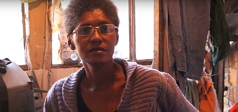 Adriana, mãe de Rafael, que dá depoimento no vídeo da campanha