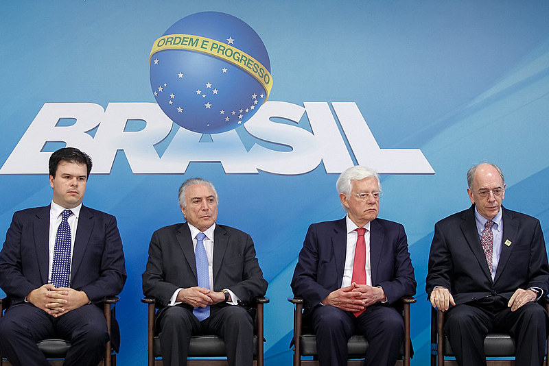 Temer, Parente e Moreira Franco durante o anúncio do plano de negócios da Petrobras