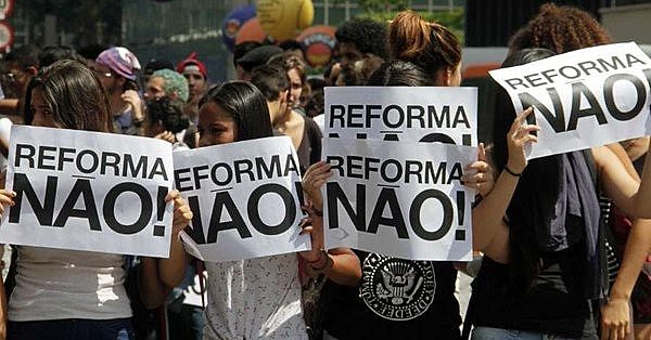 Ainda está em tempo. Dialogue com sua família e amigos, lute!