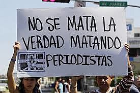 Protesto contra a violência aos comunicadores em Xalapa, no México, no início deste ano