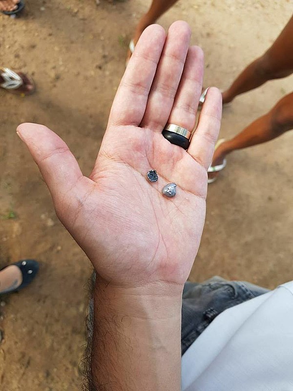 Balas encontradas no acampamento Independência Camponesa