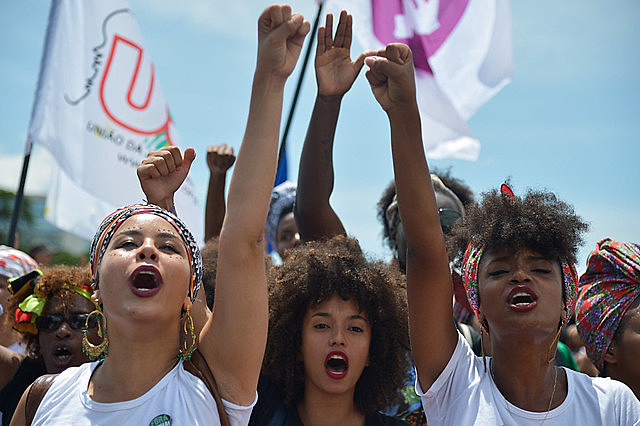 "É sério que ainda seremos, negritude e povos originários, voz non grata?"