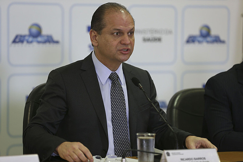 O Conselho Federal de Medicina destacou que esse novo plano de saúde não vai desafogar o SUS, como promete o ministro Ricardo Barros (foto)