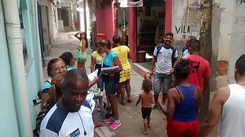 A conferência, que reúne coletivos e entidades, pretende mobilizar a comunidade pelo direito à saúde pública