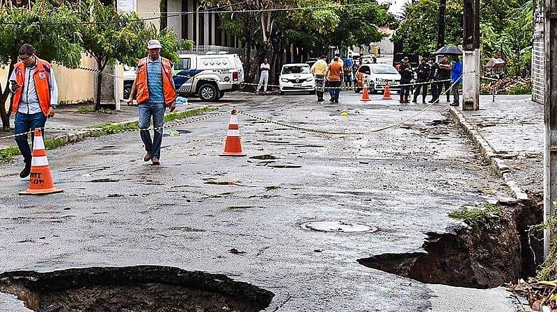 A partir de 20 de janeiro, 4,5 mil imóveis em risco passarão a ser visitados por técnicos sociais; muitas famílias já deixaram suas casas
