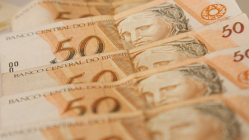 Valor estimado em pesquisa equivale a menos da metade do patamar atual: R$ 880