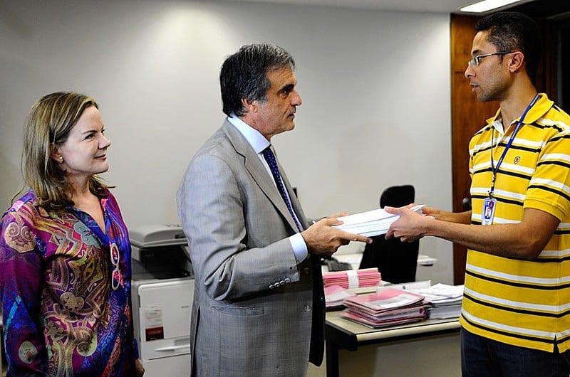 Durante a coletiva, o ex-ministro da Justiça disse também que acredita na absolvição de Dilma Rousseff por conta do material probatório apresentado pela defesa.