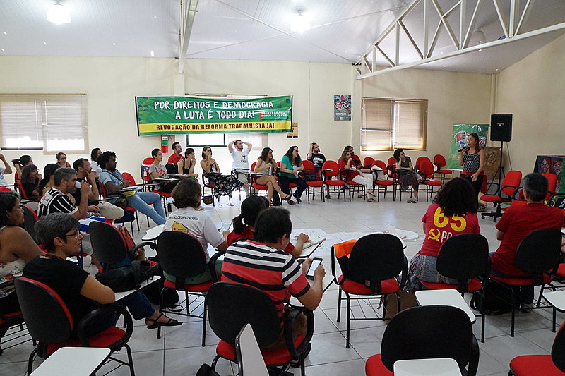 Cerca de 60 médicos, estudantes e lideranças políticas participaram do evento em Fortaleza (CE)