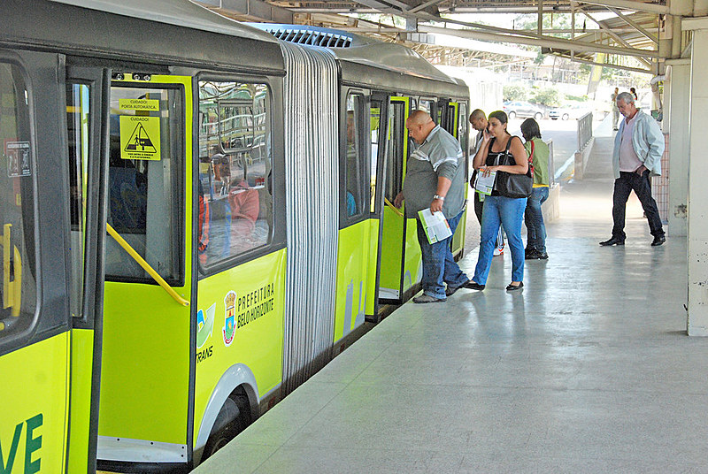 Desde 2008, houve dez reajustes na tarifa, que passou de R$1,90 para os atuais R$ 4,05
