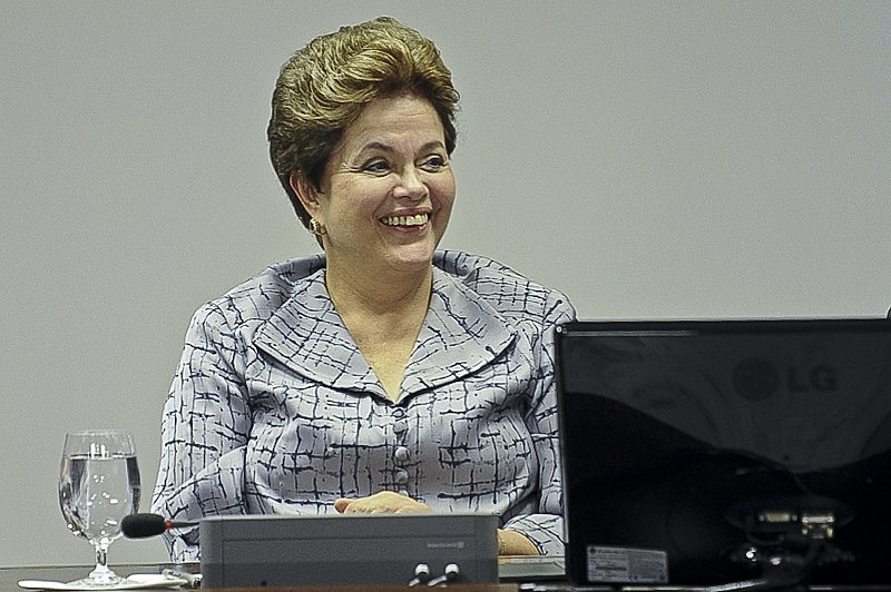 “A discussão é a seguinte: o controle do estado sobre as riquezas do país"