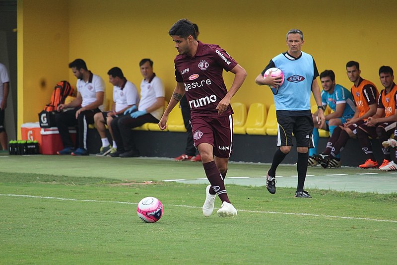 Léo Arthur era jogador do Ferroviário, mas estava no Fluminense