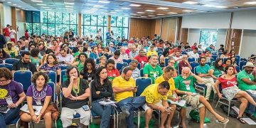 Cerca de 300 delegados participaram da atividade