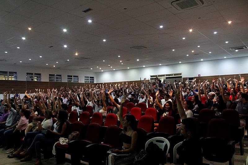 Ao fim, ficou deliberada que o resultado da assembleia seria levado para apreciação do Conselho Universitário (Consuni) em reunião