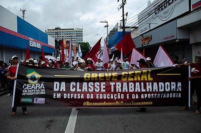 Além de Fortaleza, outras cidades do Brasil também estão aderindo à Greve Geral