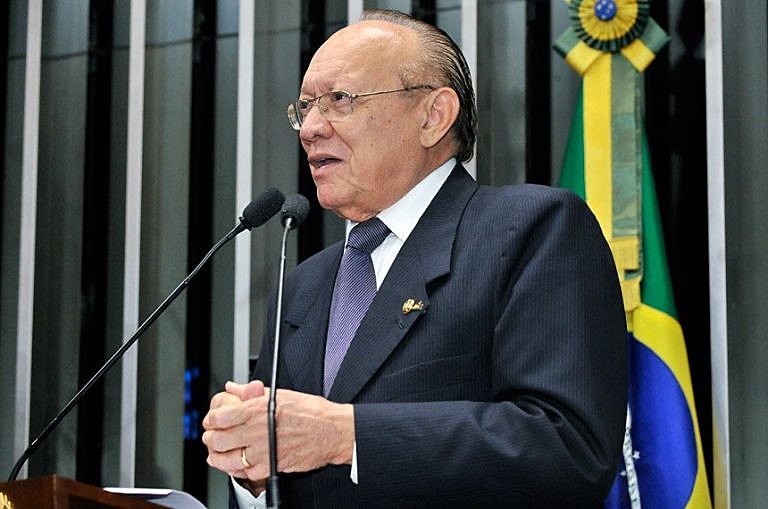 Senador João Alberto Souza (PMDB-MA), que preside o Conselho de Ética da casa legislativa
