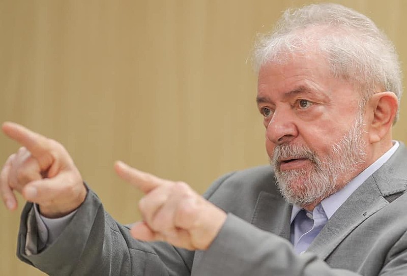 Na sexta-feira (26), após permissão do STF, Lula havia concedido entrevista aos jornalistas Mônica Bergamo e Florestan Fernandes Júnior