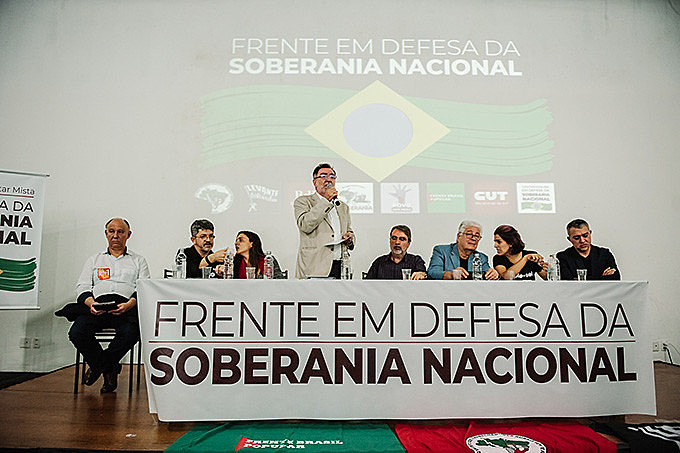 Momento histórico de unidade na capital gaúcha reuniu centenas de pessoas no auditório da Fetrafi-RS
