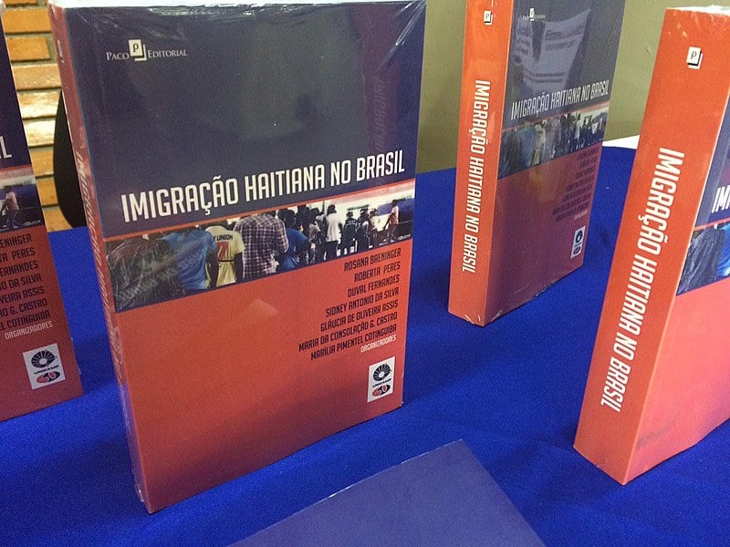 Livro com 29 artigos, lançado nesta terça (29) em Campinas, trata de temas como as rotas de acesso pela Amazônia e os impactos dos envios de remessas do Brasil ao Haiti