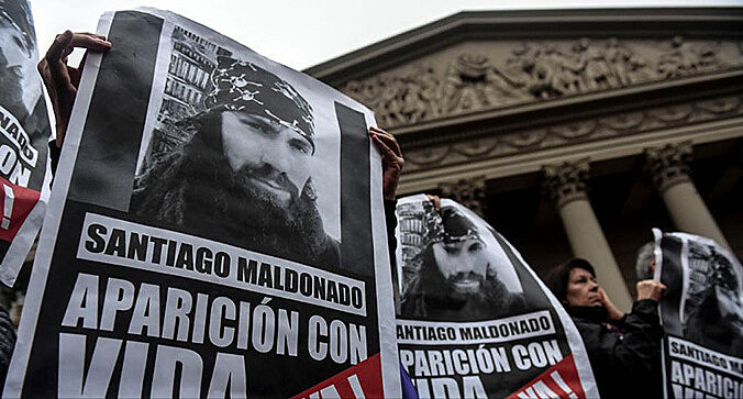 Santiago Maldonado é o primeiro desaparecido desde a abertura política no país