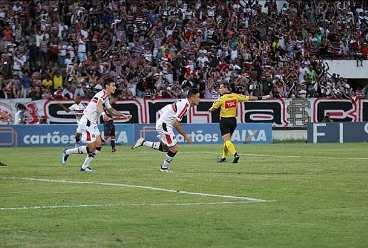 Nesse fim de semana, o Santa joga contra o Operário-PR