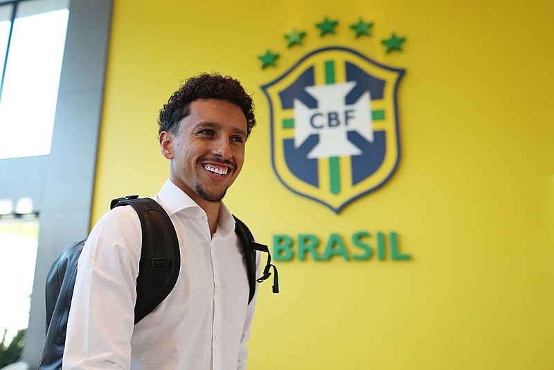 Jogador Marquinhos se apresentando a seleção brasileira na Granja Comary