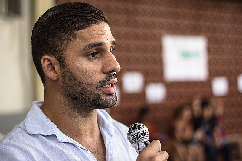 David Miranda fala sobre as semelhanças e diferenças entre a perseguição ele sofreu e o caso do blogueiro Eduardo Guimarães