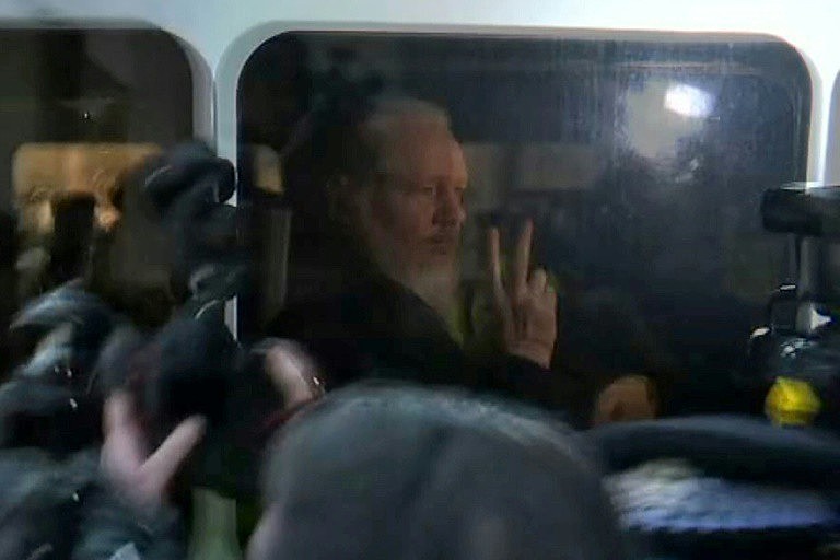 Julian Assange foi preso em Londres nesta quarta-feira (11)