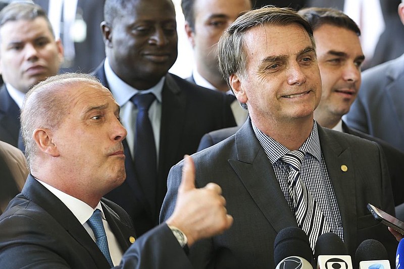 Onyx Lorenzoni, futuro Ministro da Casa Civil, que admitiu Caixa 2, é uma das indicações polêmicas do presidente eleito