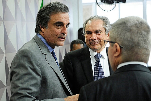 Cardozo também ridicularizou os argumentos relacionados aos decretos sem autorização do parlamento e as "pedaladas fiscais"