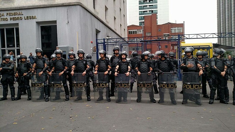 Forte presença policial marcou protesto das frentes Brasil Popular e Povo Sem Medo neste domingo