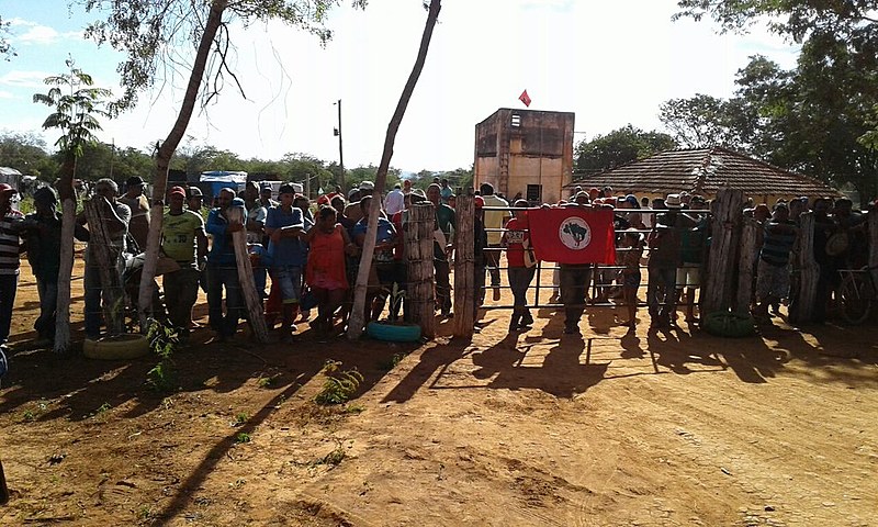 Sem-terra na Fazenda Norte América, no município de Capitão Eneias, região Norte de Minas Gerais