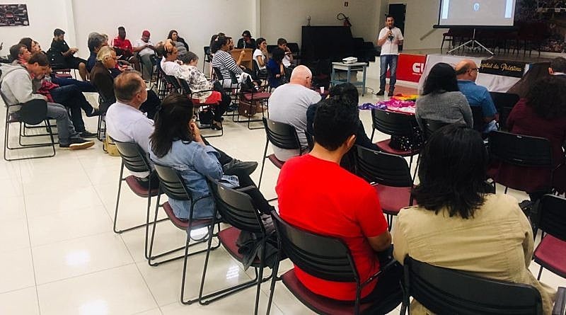 O ato de solidariedade às vítimas de Brumadinho teve a presença de representantes de diversas organizações sociais