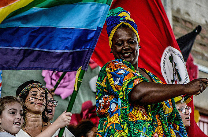 Ana Cristina Quevedo, mulher negra, Sem Terra e agricultora, sente  orgulho de quem se tornou