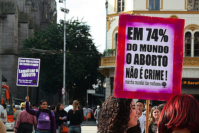 Para defensora pública, crime de aborto é inconstitucional