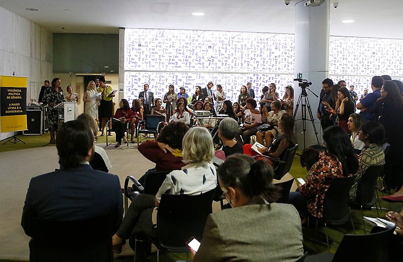 Lançamento da campanha "Uma letra muda todo o contexto", na Câmara dos Deputados