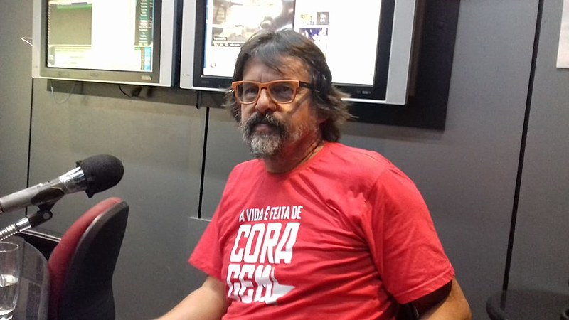 O Pedal Lula Livre leva ciclistas às ruas em defesa da liberdade do ex-presidente Lula.