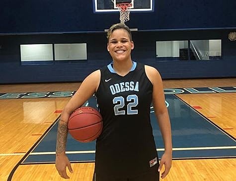 Aos 12 anos, a atleta já havia chamado a atenção nos jogos que valeram os títulos dos Jogos Escolares de Pernambuco (JEPs)