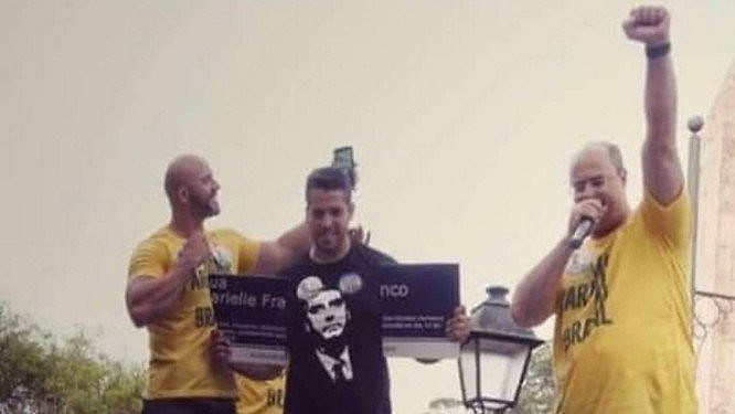 Candidato participou de ato de destruição de placa com nome da vereadora Marielle Franco