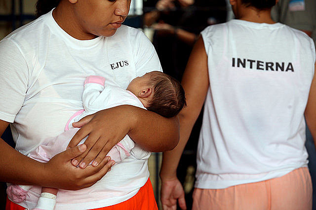 Também foi constatado que o acesso à assistência pré-natal foi inadequado para 36% das mulheres entrevistadas