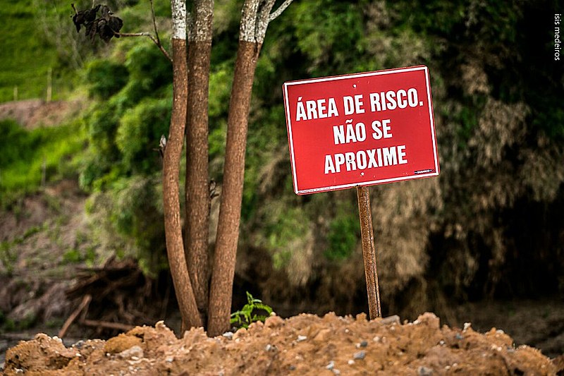 Embora não seja o único motivo, Márcia destaca o fato de que a região já sofria grandes abalos ambientais pela mineração.