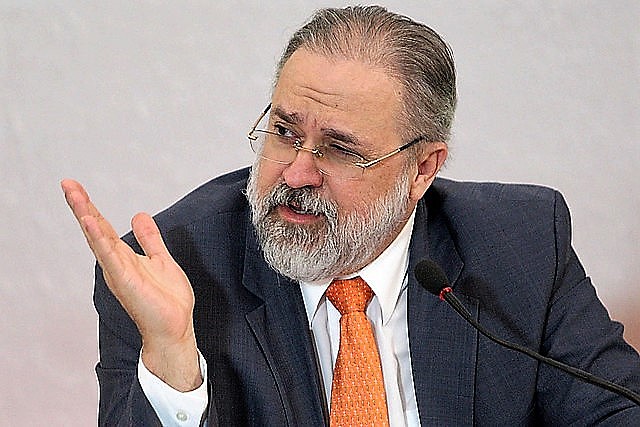 Augusto Aras, indicado de Bolsonaro para a PGR, ainda terá de ser sabatinado pelo Senado