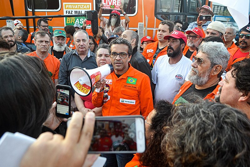 "Em momento nenhum Lula abaixou a cabeça para os Estados Unidos", frisou o coordenador geral da Federação dos Petroleiros